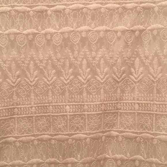 New, pretty, cream colored dress - Picture 2 of 3